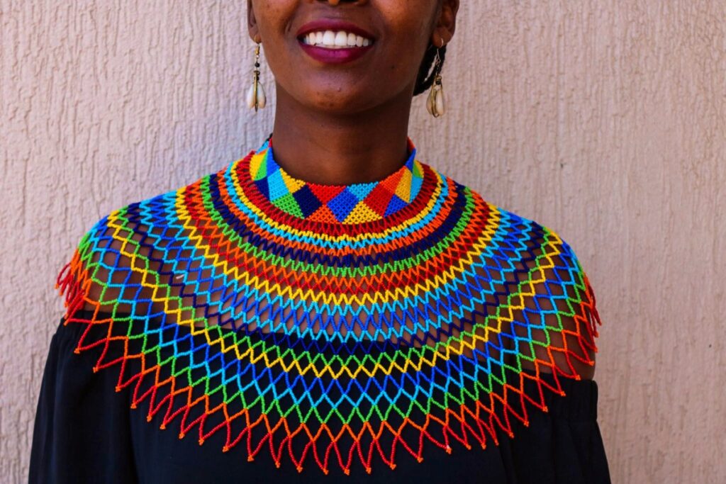 Accueil Collier Akamba